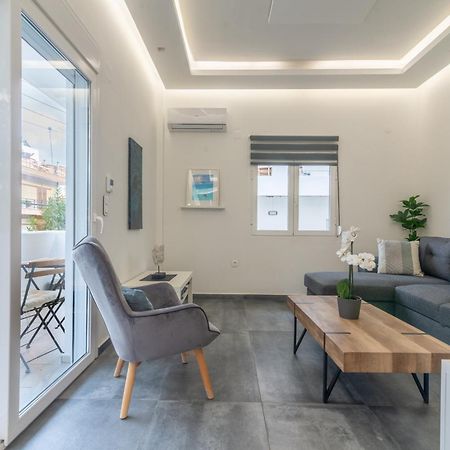 Misty Grey Apartment Near City Centre Iraklio Exterior foto