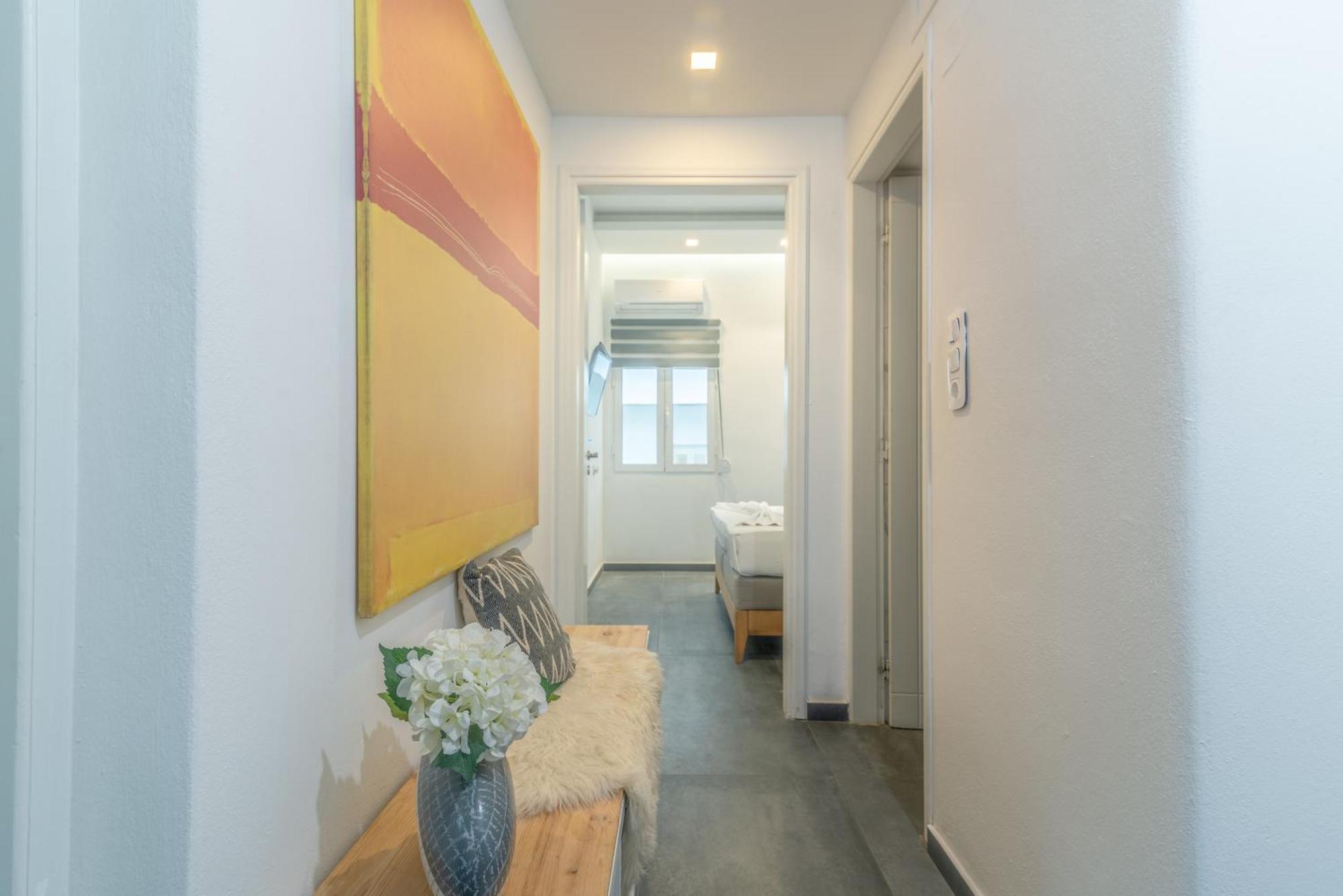 Misty Grey Apartment Near City Centre Iraklio Exterior foto