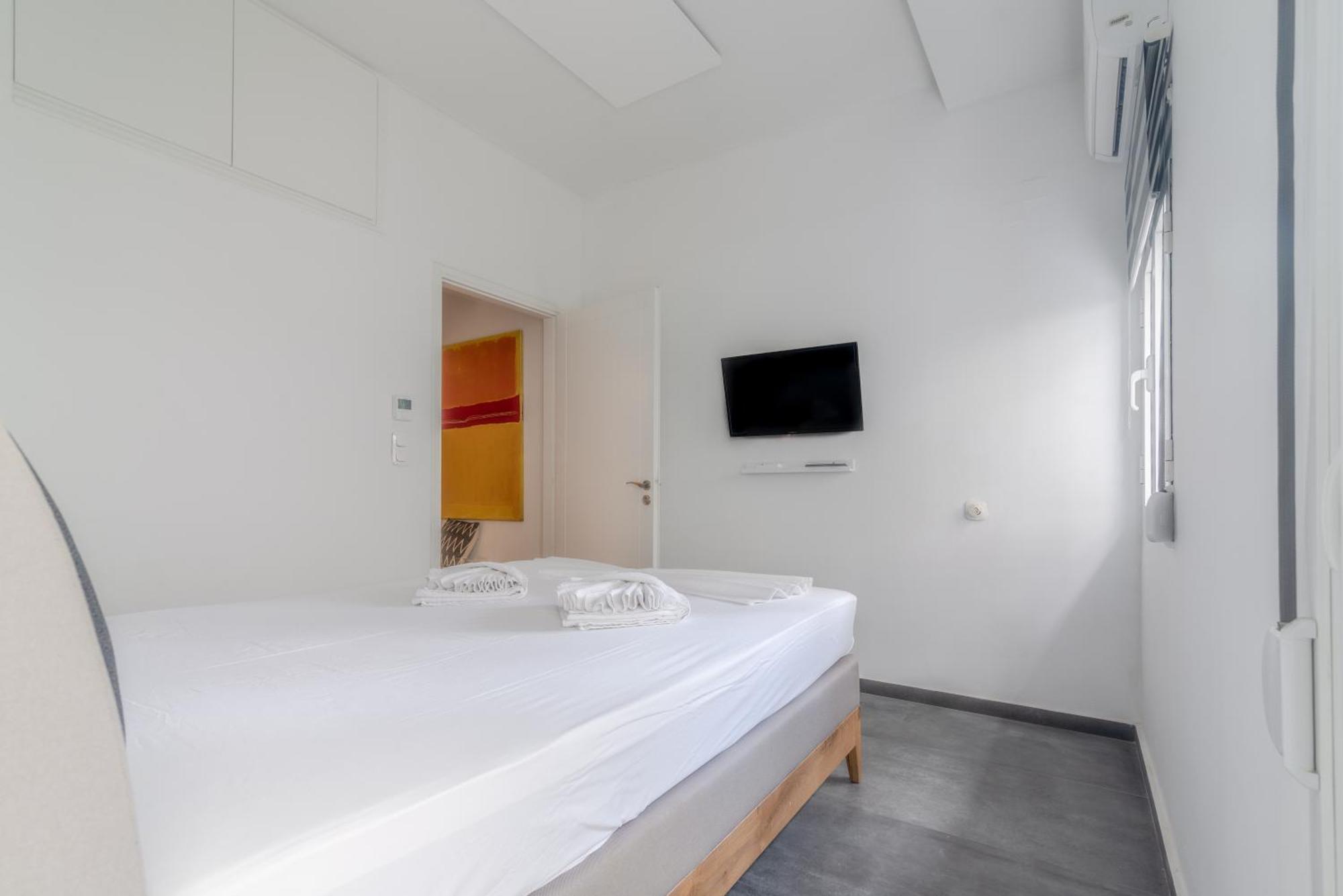 Misty Grey Apartment Near City Centre Iraklio Exterior foto